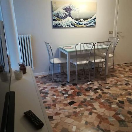Primo Piano - Bilocale Casa Vacanze Brescia megye Kültér fotó