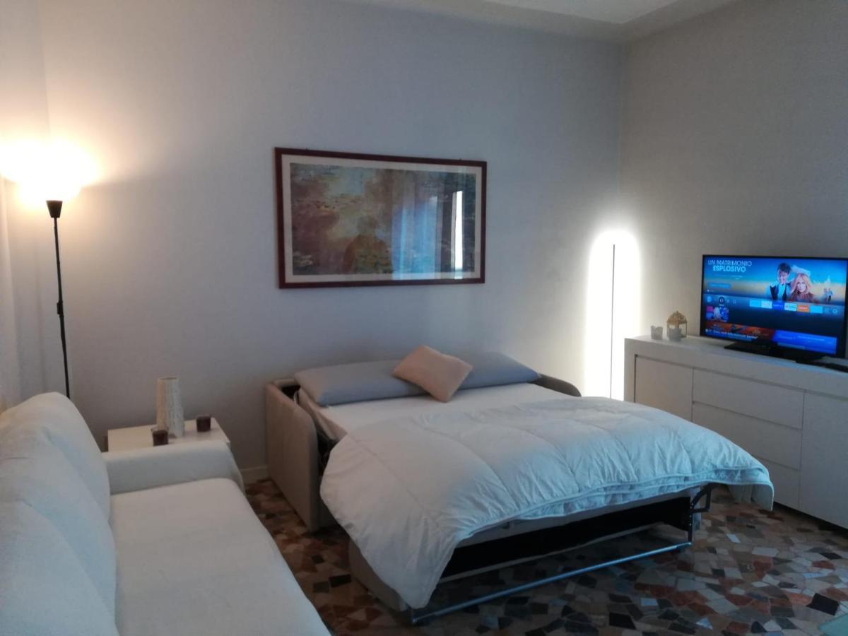 Primo Piano - Bilocale Casa Vacanze Brescia megye Kültér fotó